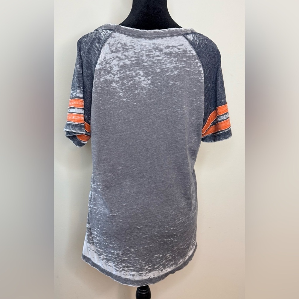 NFL women’s Denver Broncos heather gray distressed short sleeve lightweight LRG - Picture 4 of 6